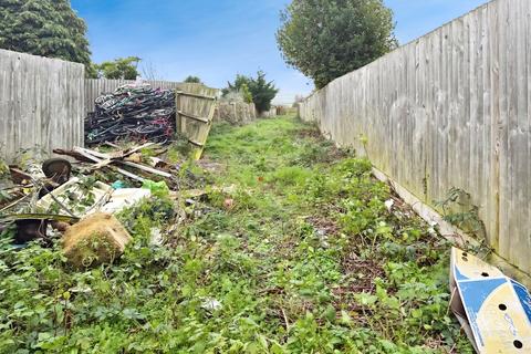 undefined, Land, Bucknill Crescent, Hillmorton, Rugby, Warwickshire CV21 4EX