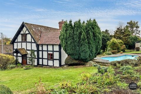 3 bedroom detached house for sale, Credenhill, Hereford, HR4