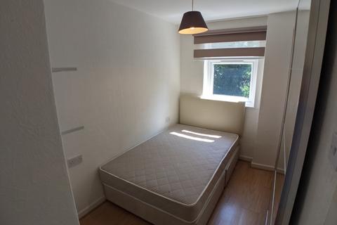 undefined, Amherst Rd, Manchester M14
