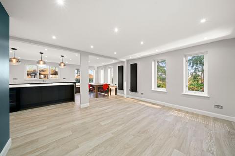 undefined, The Gables, Oxshott, KT22