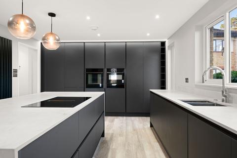 undefined, The Gables, Oxshott, KT22