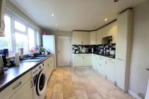 undefined, Bideford EX39
