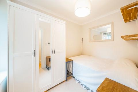 2 bedroom flat for sale, Cosway Street, London NW1