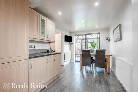 4 bedroom detached house for sale, Loweswater Crescent, Lancashire BB12