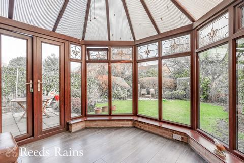 4 bedroom detached house for sale, Loweswater Crescent, Lancashire BB12