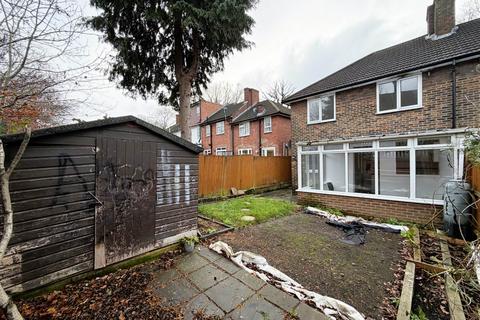 4 bedroom end of terrace house for sale, Lillieshall Road, Morden