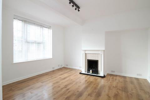 4 bedroom end of terrace house for sale, Lillieshall Road, Morden