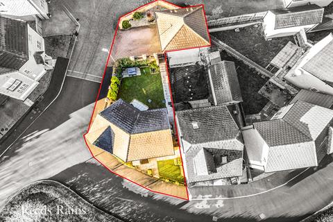 3 bedroom detached house for sale, Jilling Ing Park, West Yorkshire WF12