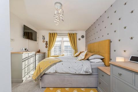 3 bedroom detached house for sale, Jilling Ing Park, West Yorkshire WF12