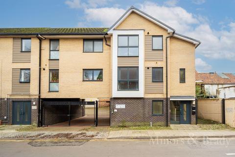 undefined, St. Saviours Lane, Norwich