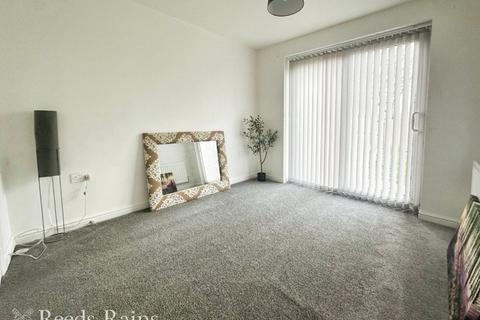 4 bedroom semi-detached house to rent, Nazareth House Lane, Cheshire WA8