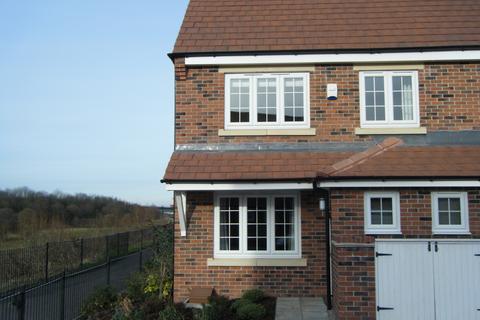 2 bedroom semi-detached house to rent, River View, Newark, Nottinghamshire, NG24