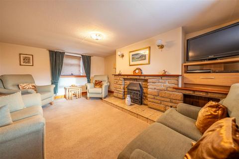 2 bedroom house for sale, Pitcairngreen, Perth