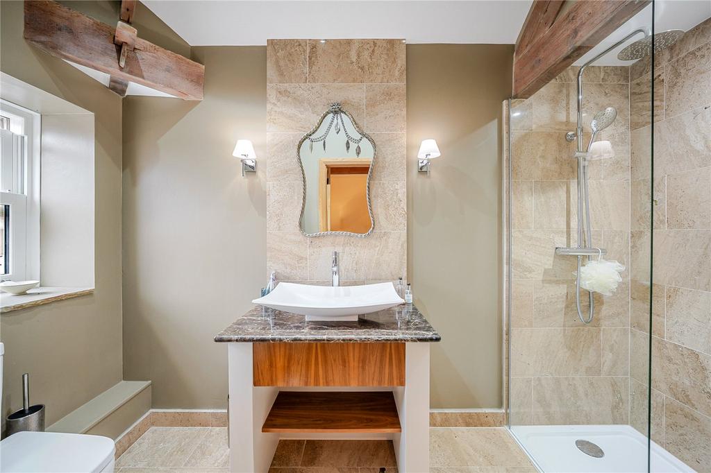 Bedroom 3 Ensuite