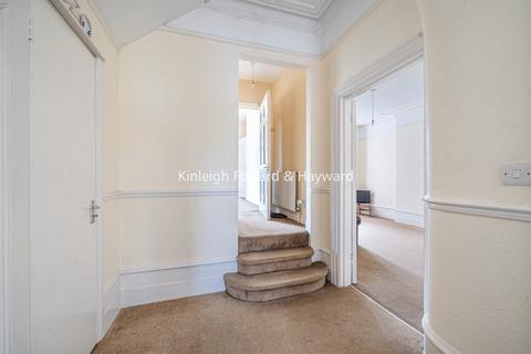 2 bedroom flat to rent, Fairfield Road, Crouch End, London, N8