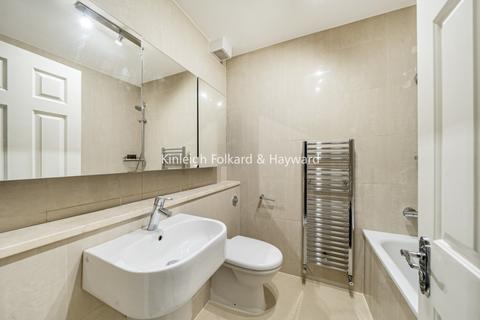 2 bedroom flat to rent, Woodside Lane, London, N12