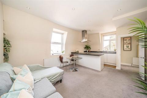 undefined, Fulham Park Gardens, London SW6