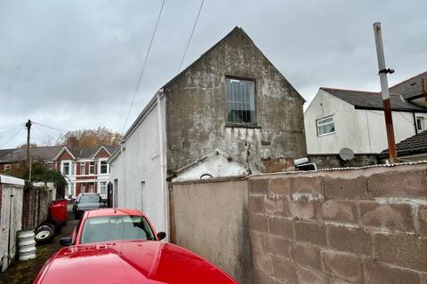 undefined, rear of 77 Cwmdare Street, Cardiff CF24
