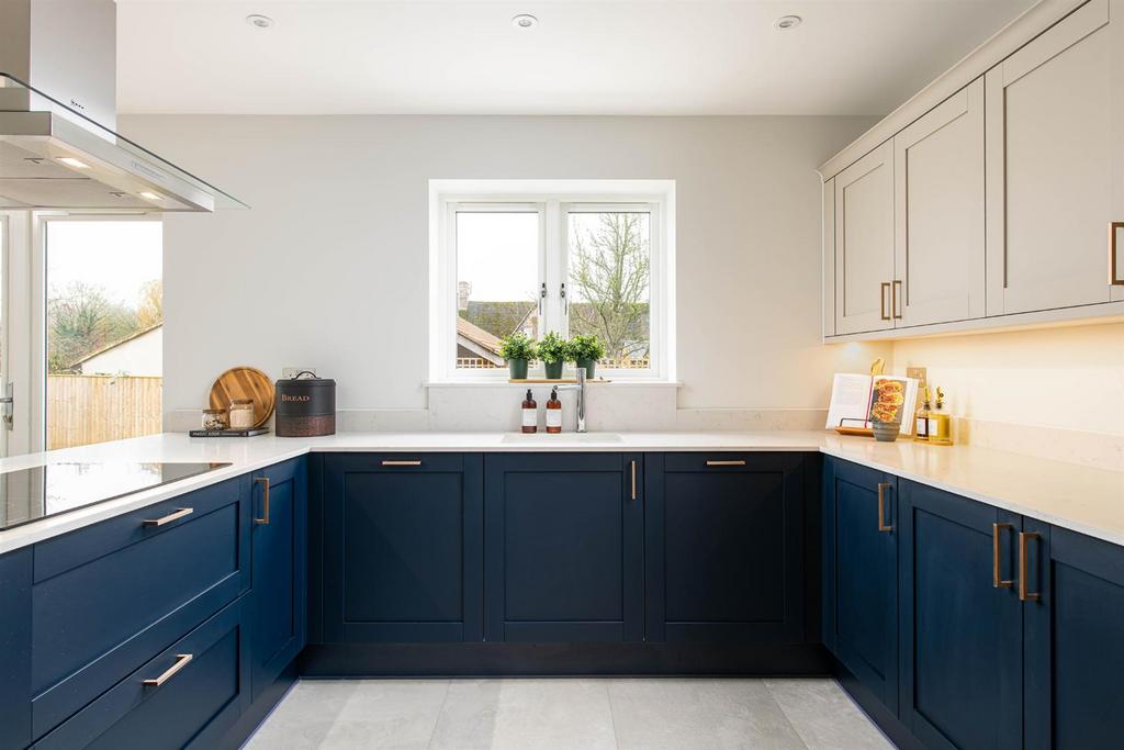 Kitchen 7.jpg