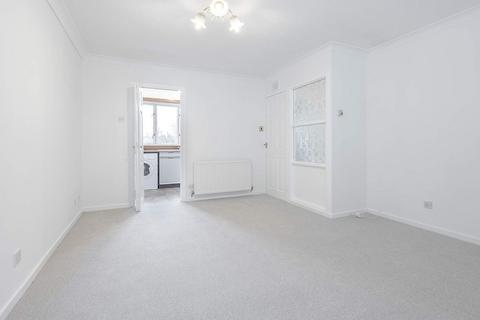 undefined, Avontoun Park, Linlithgow EH49