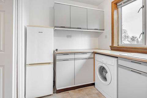 undefined, Avontoun Park, Linlithgow EH49