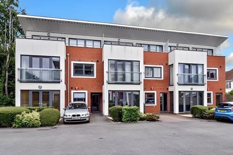 2 bedroom apartment to rent, Cressex Road, High Wycombe HP12