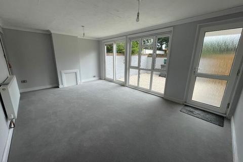 3 bedroom terraced house for sale, Badgers Close, Godalming, GU7
