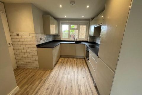 3 bedroom terraced house for sale, Badgers Close, Godalming, GU7