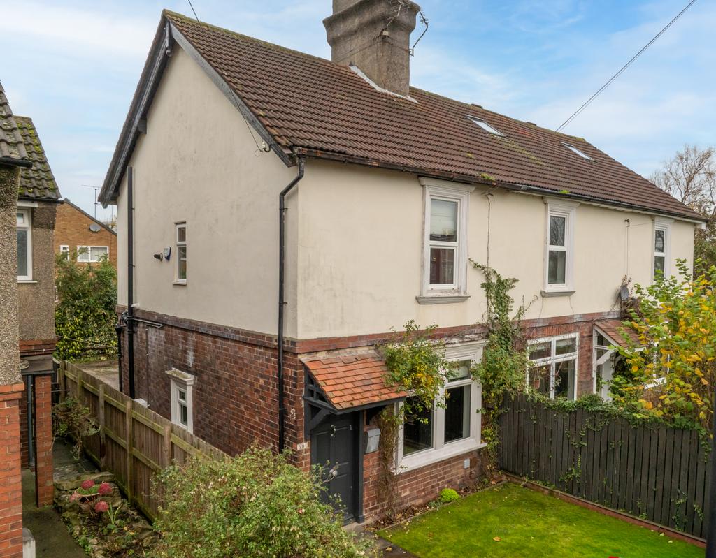 2 Bedroom Semi Detached for Sale