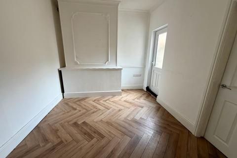 2 bedroom house for sale, Kildare Street, Middlesbrough