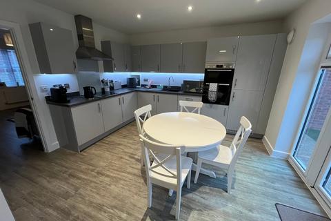 3 bedroom townhouse to rent, Kerry Hill Drive, Long Lawford, Rugby, CV23
