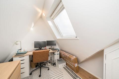 1 bedroom flat to rent, St. Margarets Road, St Margarets TW1