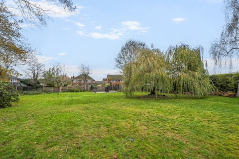 5 bedroom detached house for sale, Eversley Road, Yateley, Hampshire