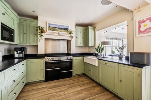 5 bedroom detached house for sale, Eversley Road, Yateley, Hampshire