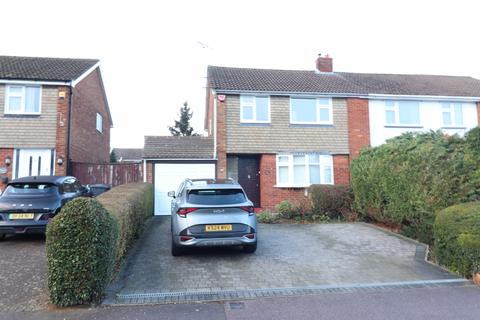 undefined, Luton LU3
