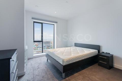 2 bedroom flat to rent, Grantham House, London City Island, London, E14