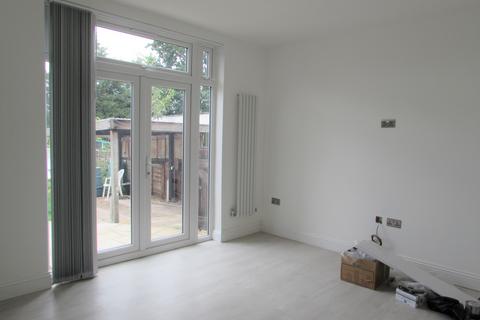 4 bedroom semi-detached house to rent, Granville Road, Uxbridge, Middlesex UB10