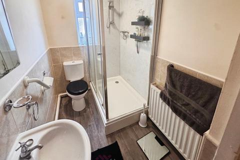 2 bedroom terraced house for sale, Lower Kenyon Street, Doncaster DN8