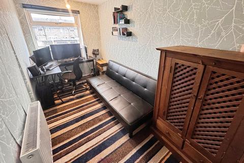 2 bedroom terraced house for sale, Lower Kenyon Street, Doncaster DN8