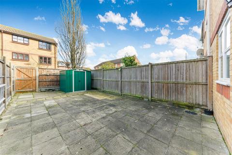 undefined, Oakmead Place, Mitcham CR4