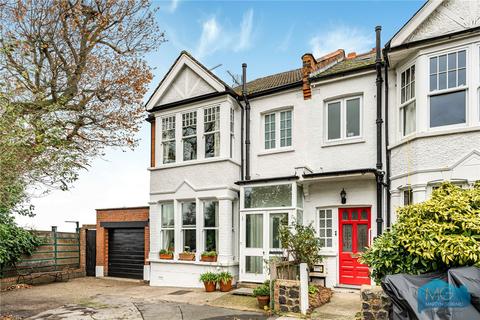 3 bedroom end of terrace house for sale, Burlington Road, London, N10