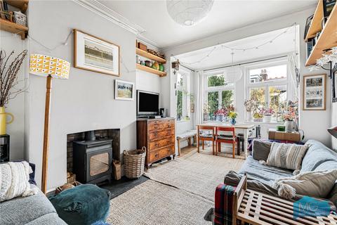 3 bedroom end of terrace house for sale, Burlington Road, London, N10