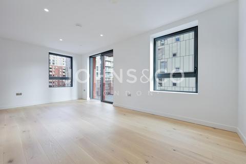 1 bedroom apartment to rent, Peninsula Gardens, Greenwich Peninsula, London SE10