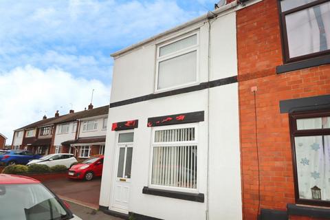 2 bedroom end of terrace house to rent, Granby Road, Nuneaton