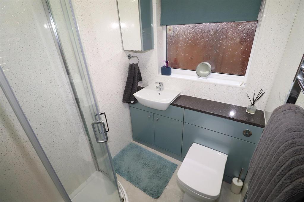 Bathroom.JPG