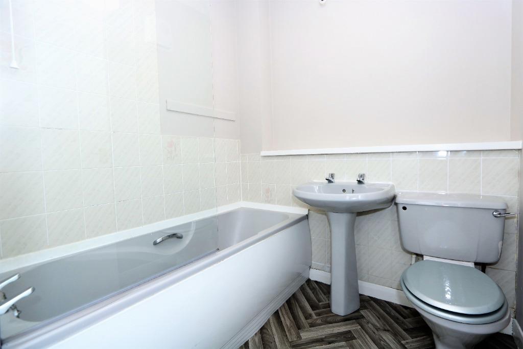 10 16705050432318.jp