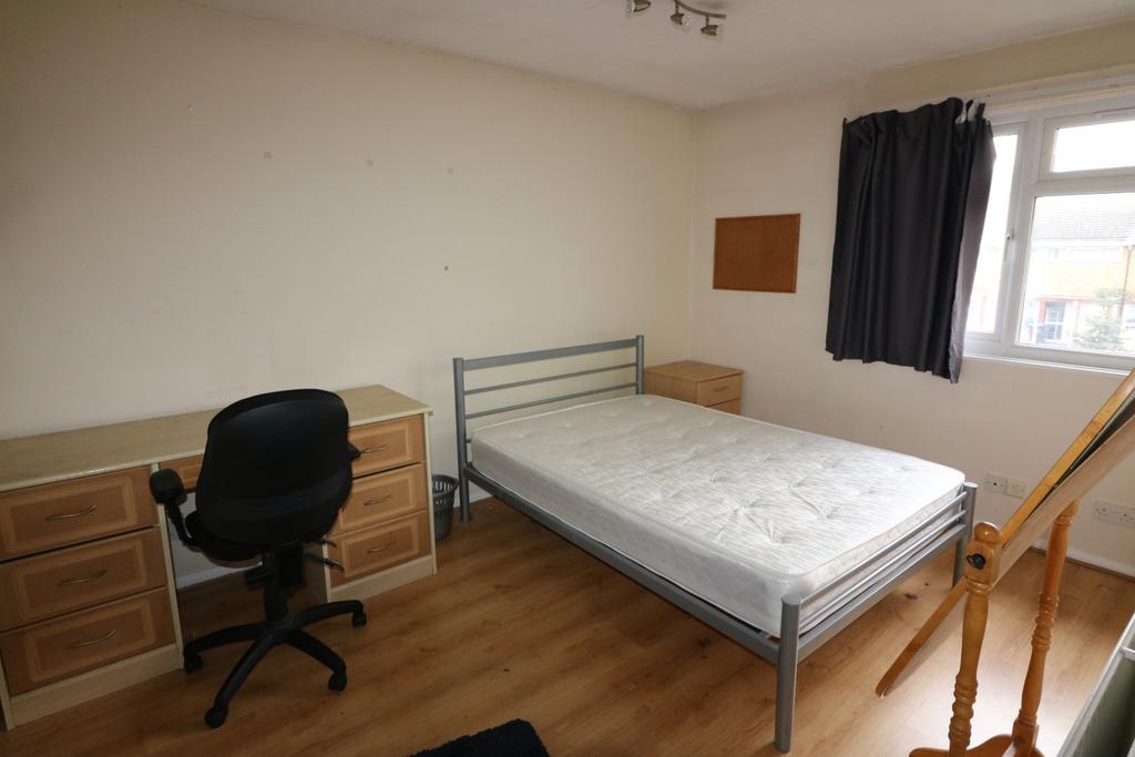 Bed 1