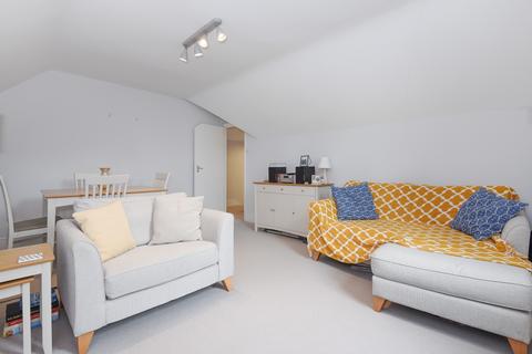 1 bedroom flat to rent, Werter Road, Putney, London, SW15