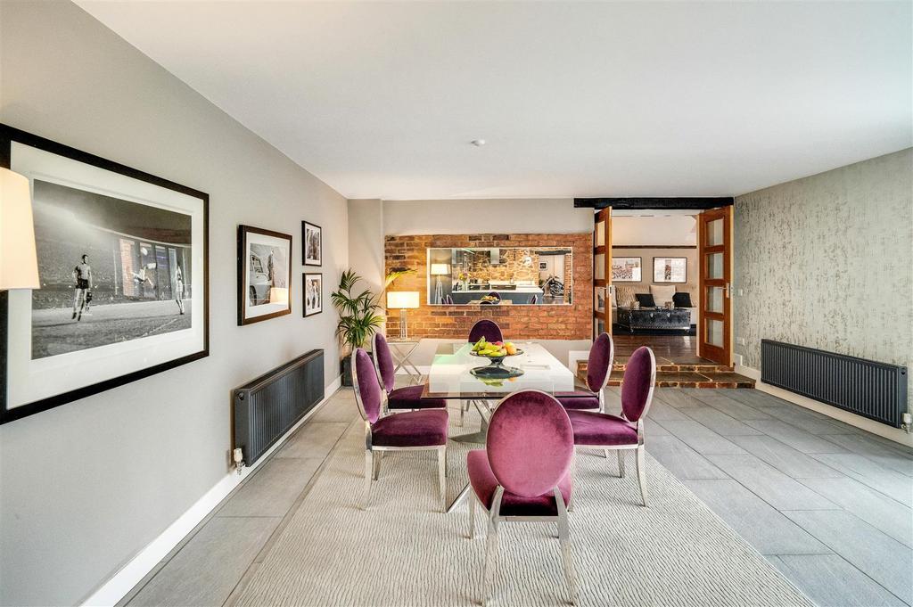 Living, dining kitchen