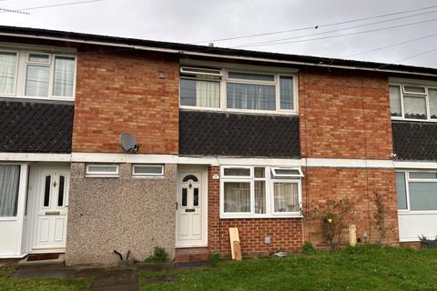5 bedroom terraced house to rent, Linden Court, Englefield Green, Egham, Surrey, TW20